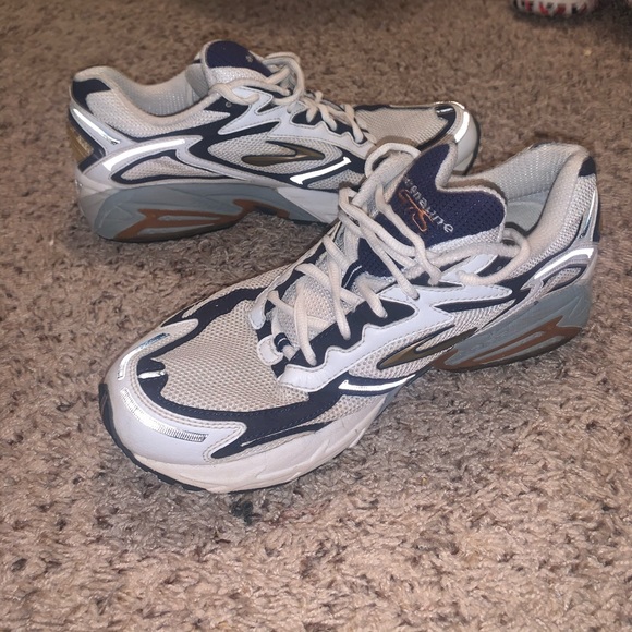 Adrenaline GTS Men’s Sneakers - Picture 6 of 10